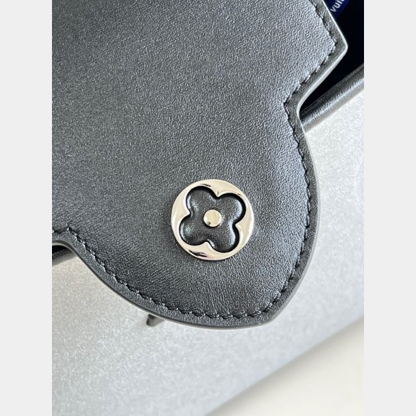 Replica Louis Vuitton Capucines PM Bag Taurillon Leather M43934 BLV837 for  Sale